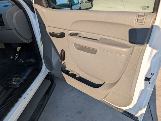 Used 2014 Chevrolet Silverado 2500 W/T AWD/4WD image 31