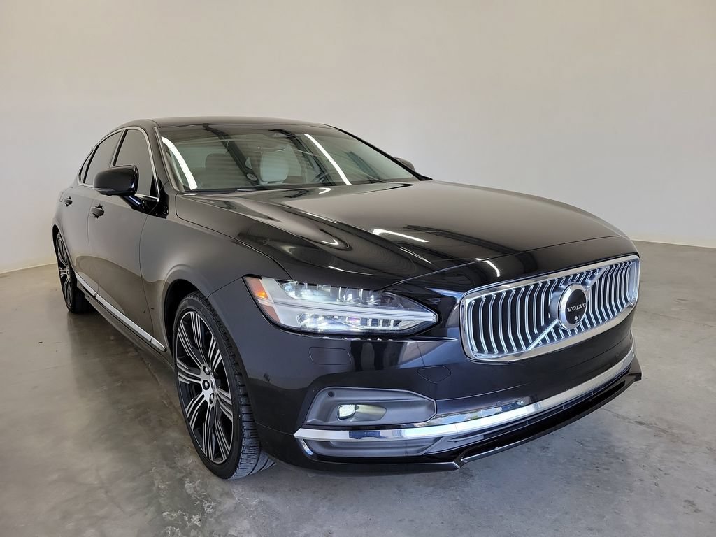 Used 2023 Volvo S90 B6 Plus AWD/4WD image 4