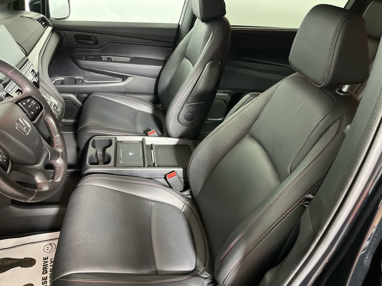 Used 2025 Honda Odyssey Sport-L image 15