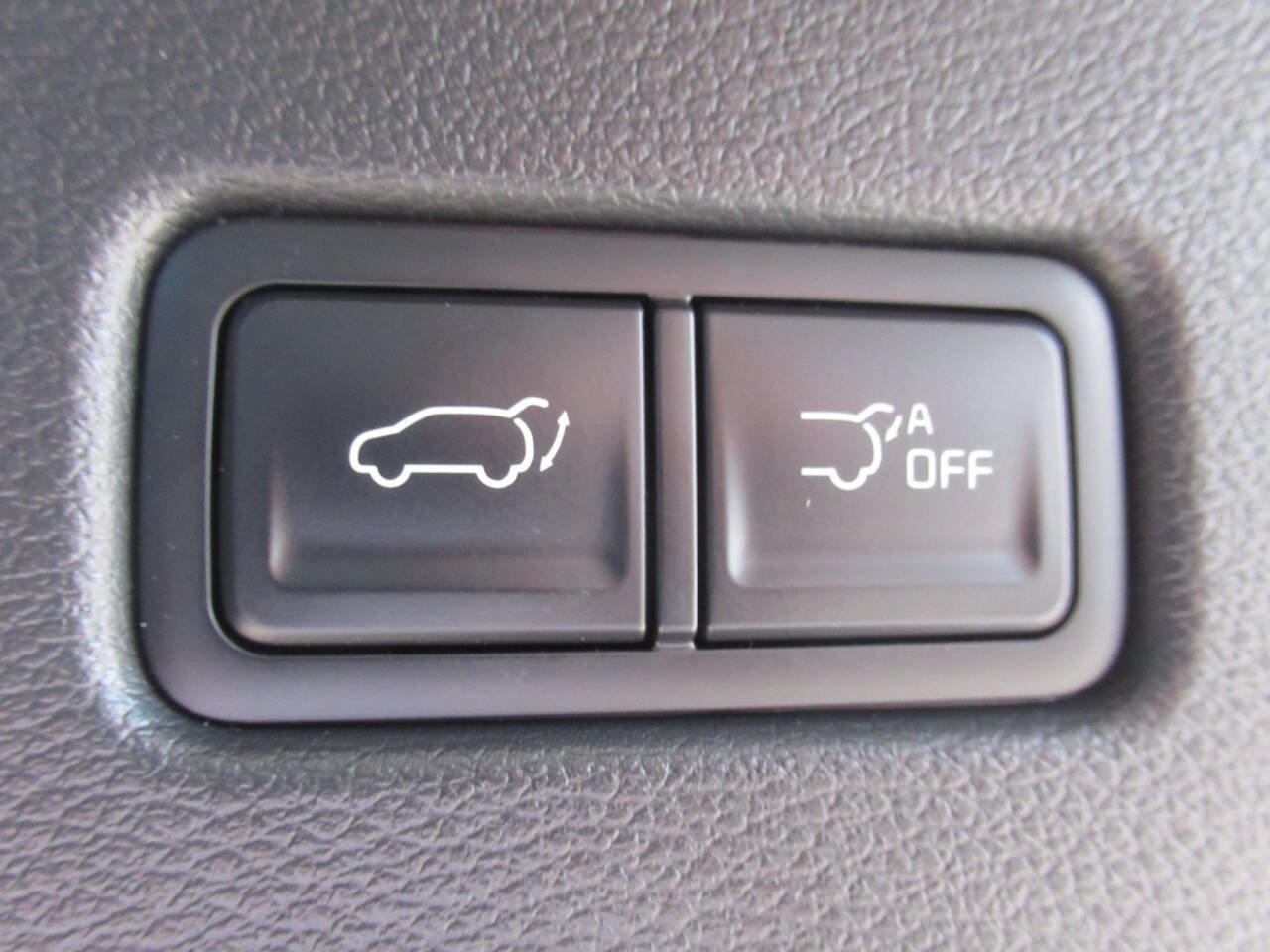 Used 2025 Kia Telluride EX X-Line AWD/4WD image 17