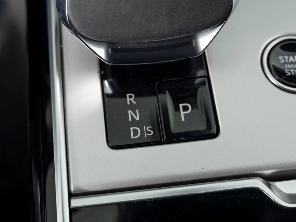 Used 2024 Land Rover Range Rover Autobiography AWD/4WD image 33