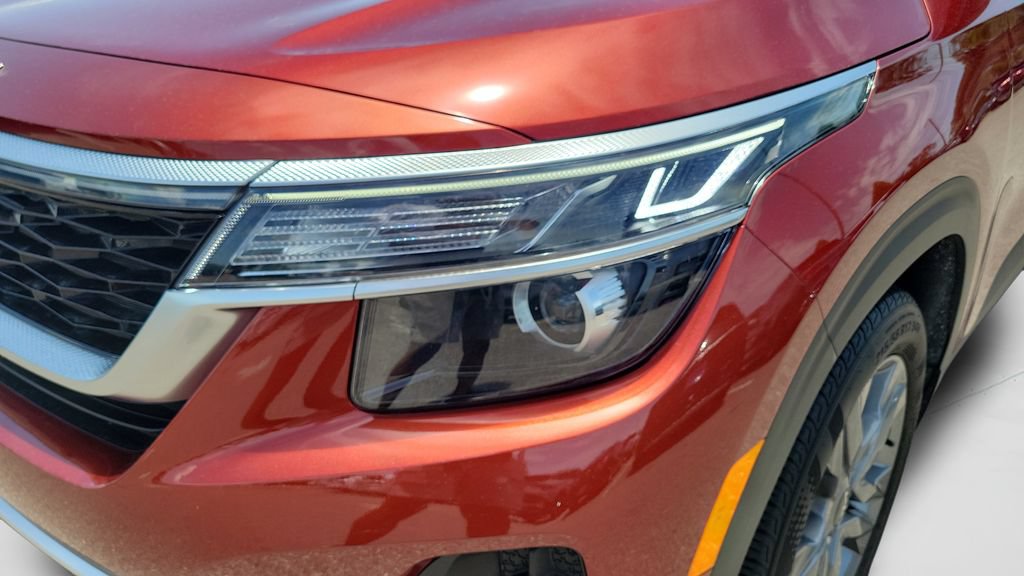 Used 2023 Kia Seltos S FWD image 24