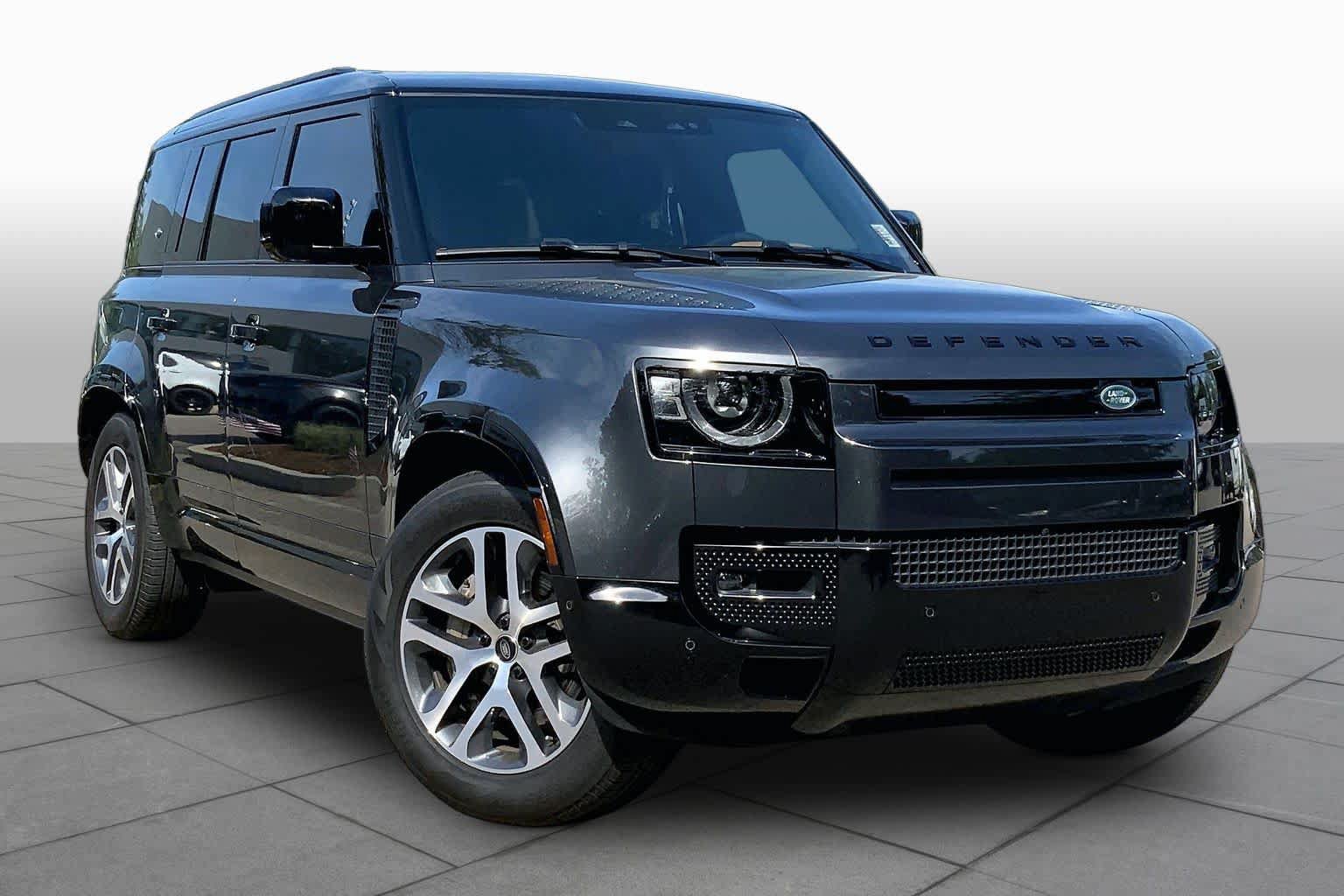 Used 2024 Land Rover Defender 110 X-Dynamic SE AWD/4WD image 3