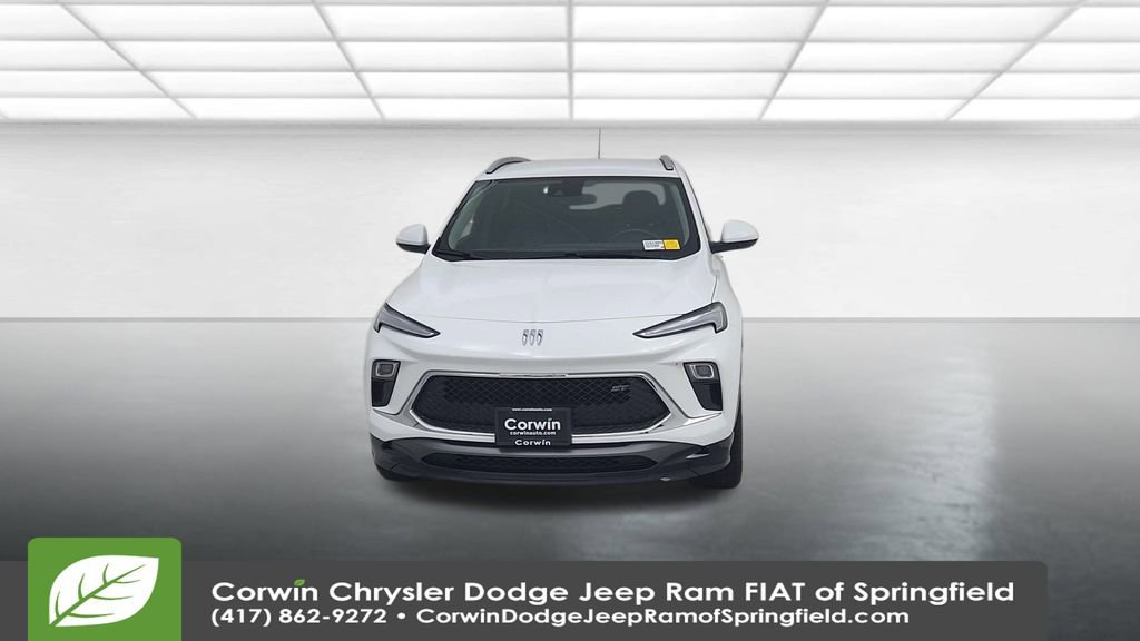 Used 2024 Buick Encore GX Sport Touring image 6