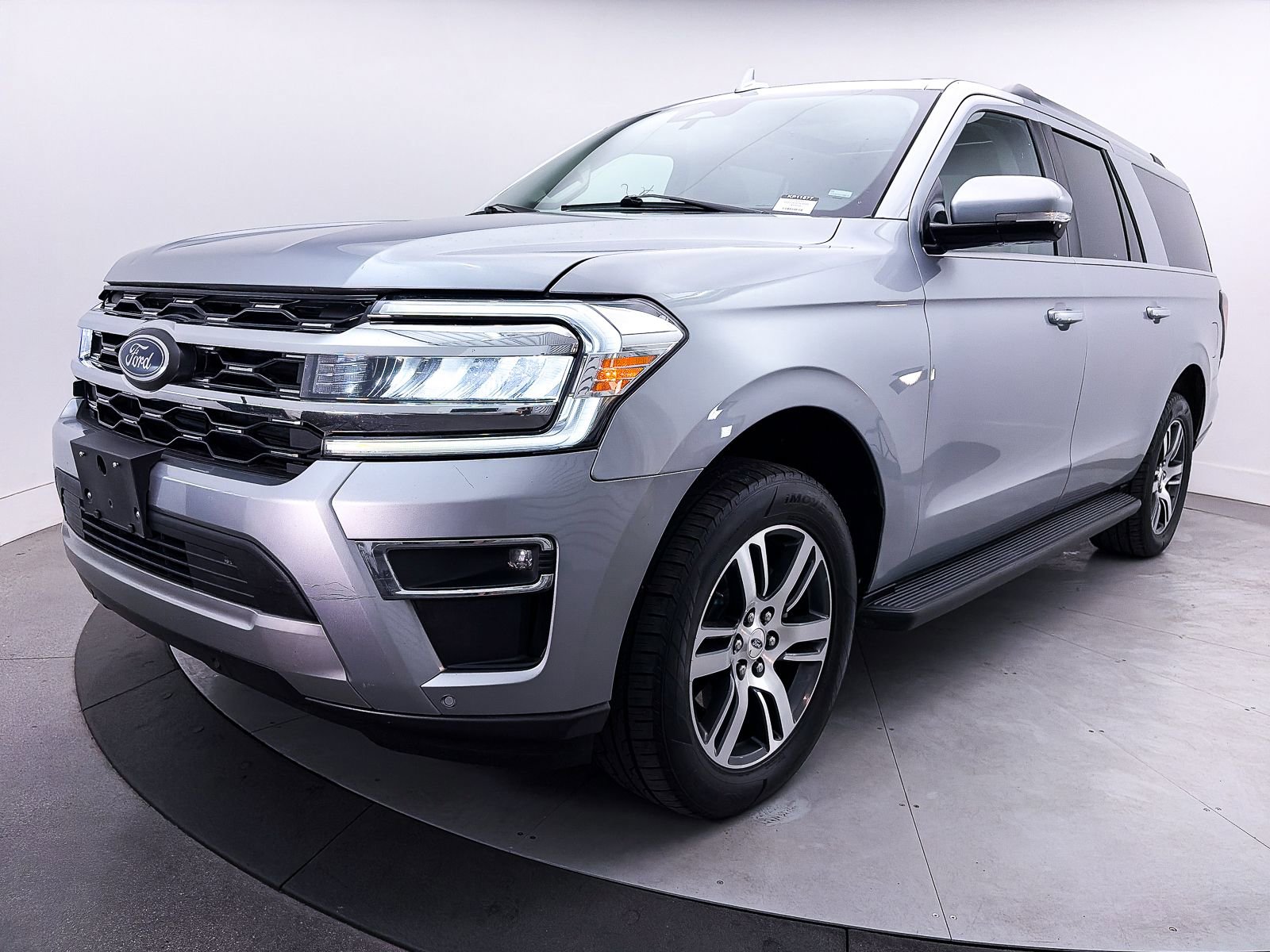 Used 2024 Ford Expedition Max Limited image 14