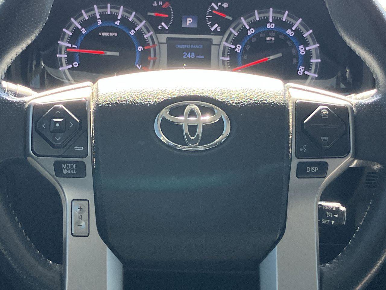Used 2016 Toyota 4Runner SR5 image 19