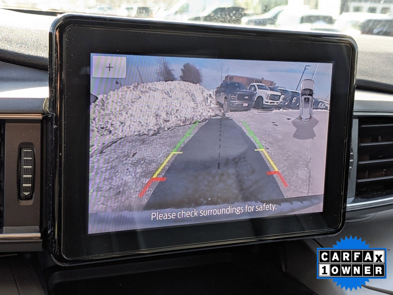 Certified 2022 Ford Explorer XLT w/ Equipment Group 202A image 25