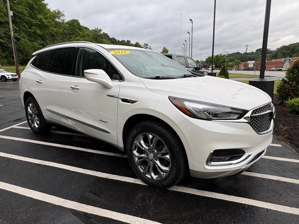 Used 2018 Buick Enclave Premium AWD/4WD image 7