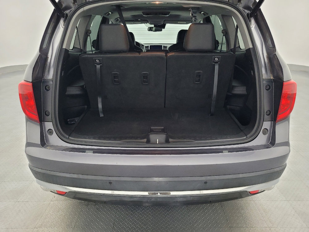 Used 2017 Honda Pilot Touring image 29