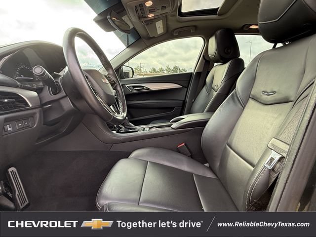 Used 2017 Cadillac ATS Luxury w/ Safety and Security Package RWD image 28