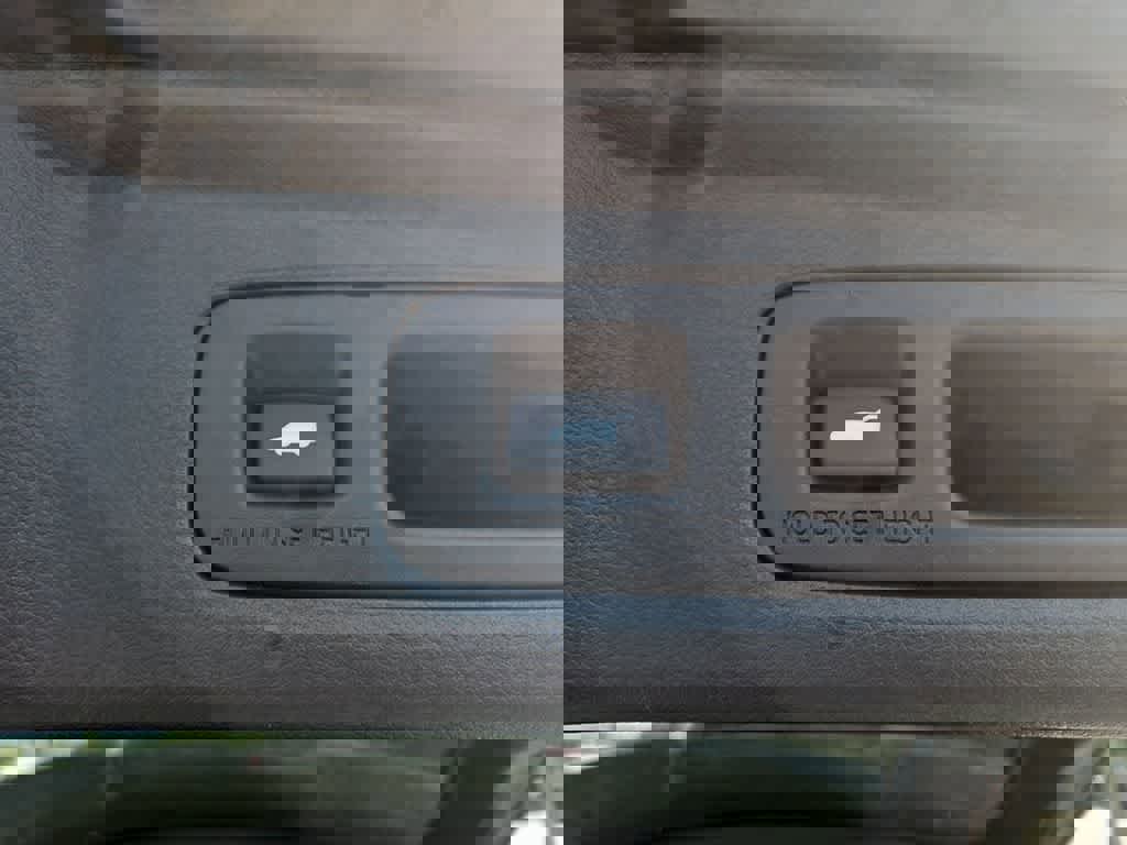 Used 2024 Honda CR-V Sport Touring image 14