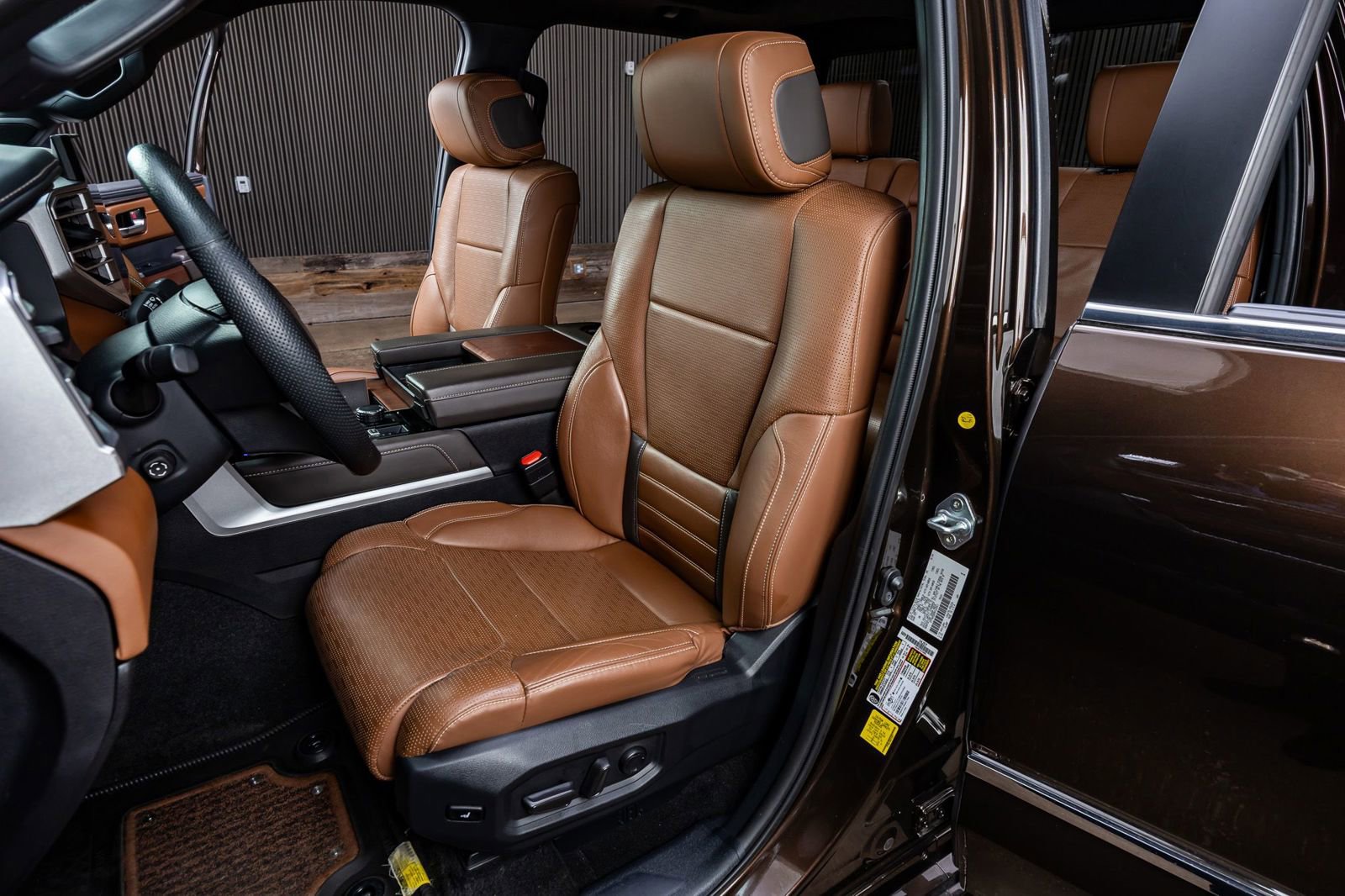 Used 2024 Toyota Tundra 1794 Edition image 29