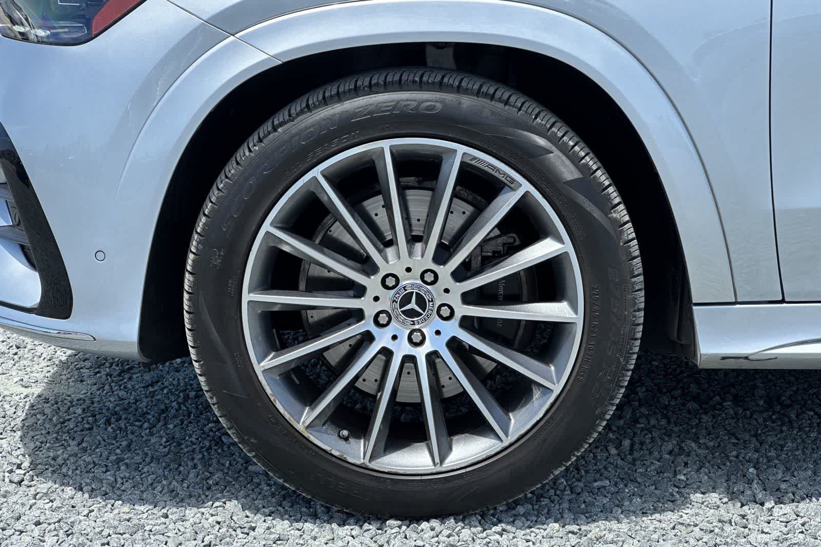 Used 2024 Mercedes-Benz GLE 450 4MATIC image 38