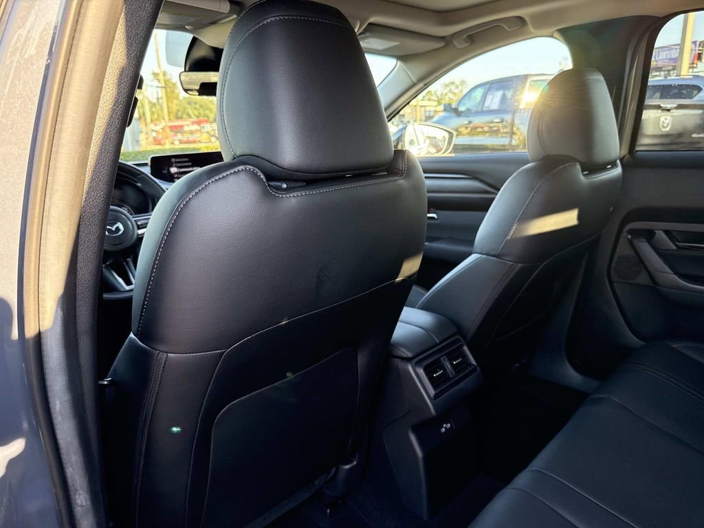 Used 2025 MAZDA CX-50 2.5 Hybrid w/ Premium Plus Pkg image 16