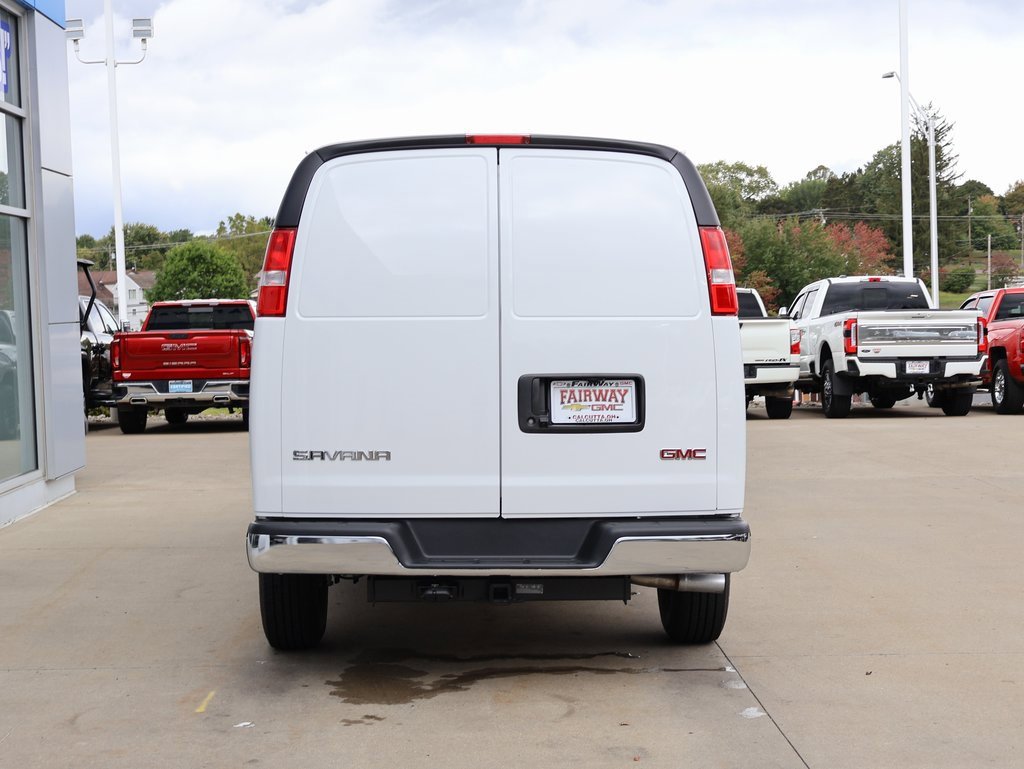 New 2025 GMC Savana 2500 Work Van w/ Enhanced Convenience Package image 8