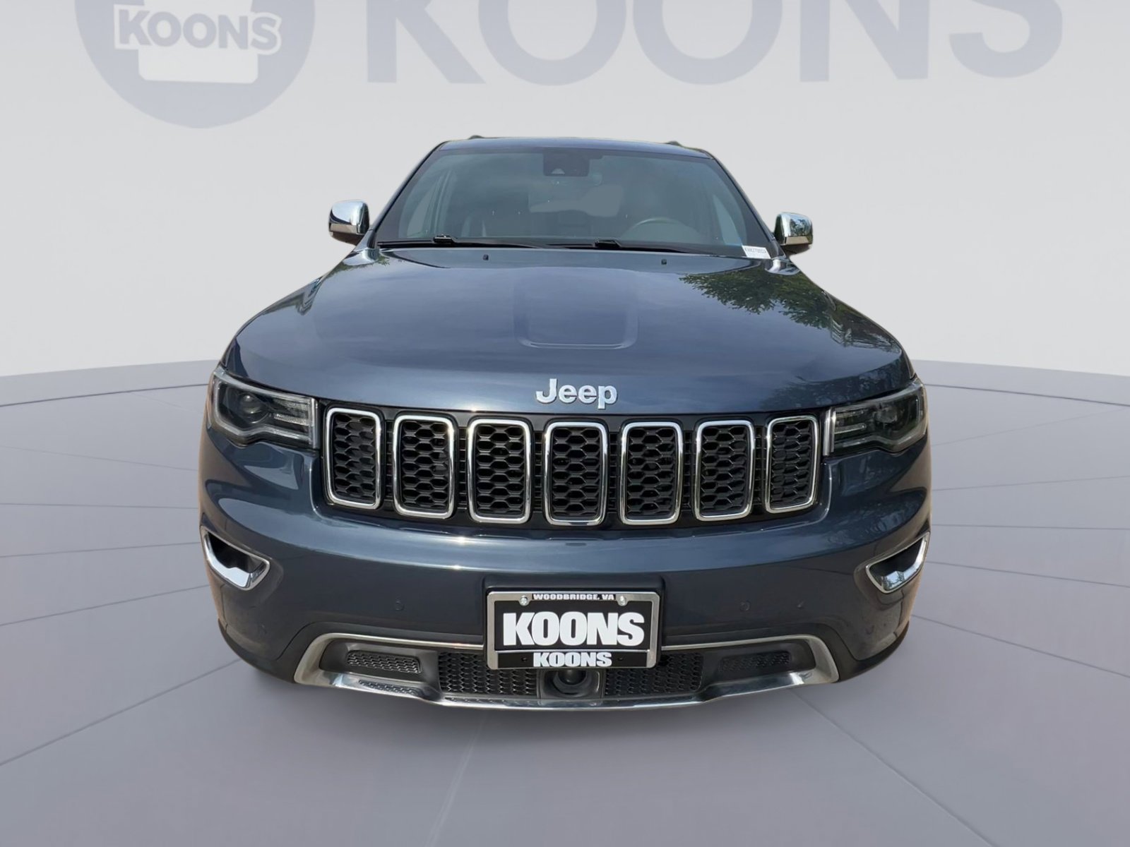 Used 2019 Jeep Grand Cherokee Limited w/ Luxury Group II image 4