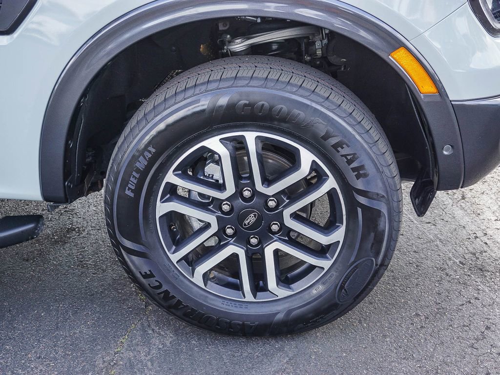 Used 2024 Ford Ranger Lariat w/ FX4 Off-Road Package image 10