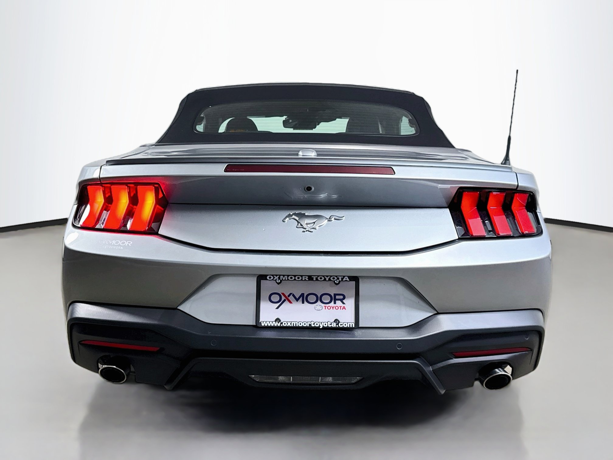 Used 2024 Ford Mustang Premium RWD image 6