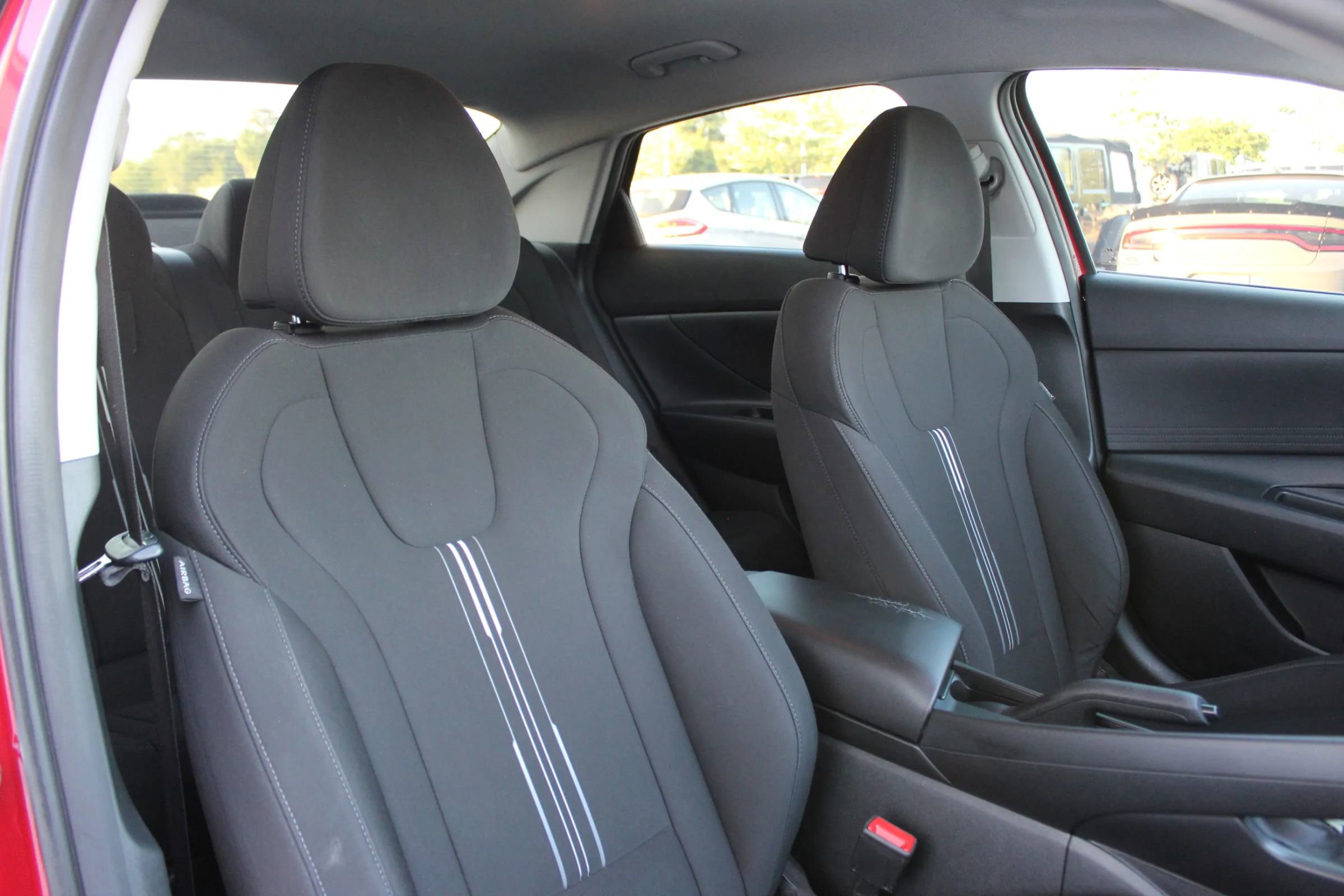 Used 2023 Hyundai Elantra SEL FWD image 24