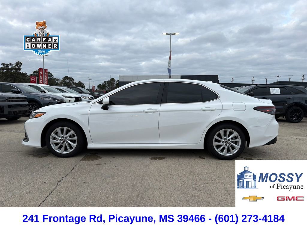 Used 2024 Toyota Camry LE video 2