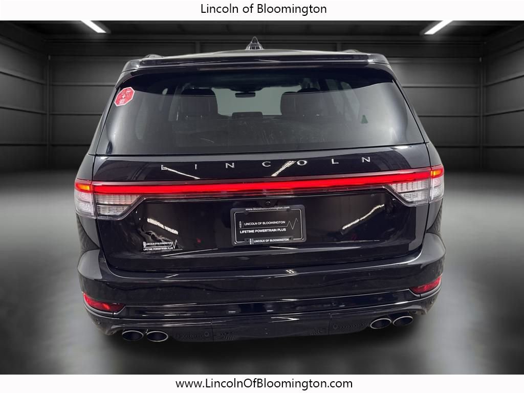 New 2026 Lincoln Aviator AWD image 5