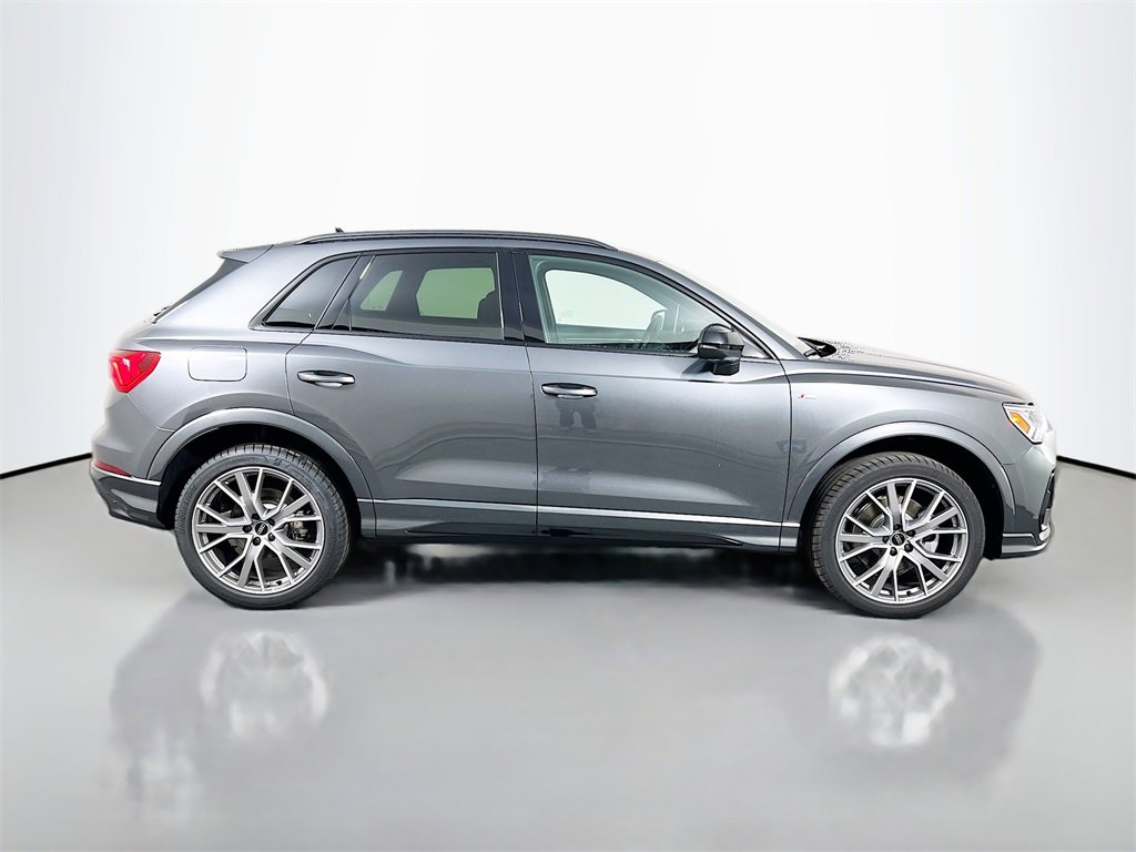 New 2025 Audi Q3 2.0T Premium Plus image 8