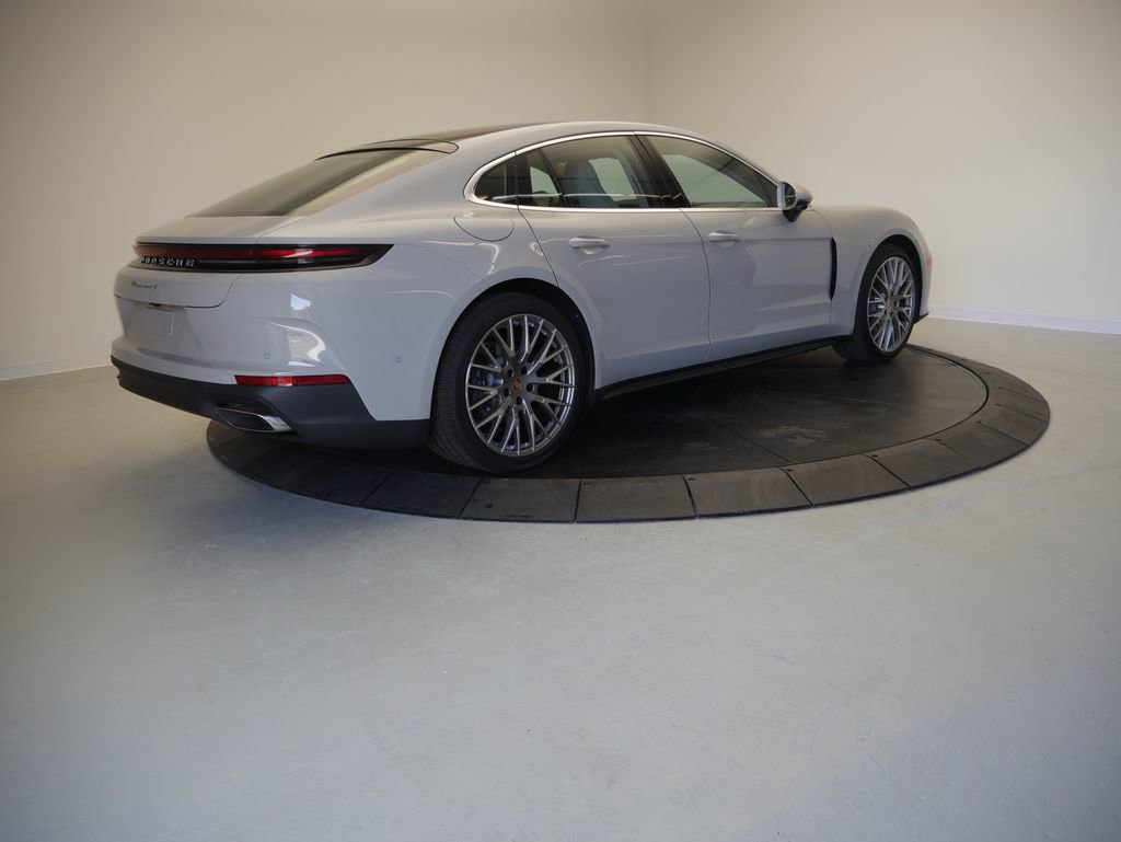 Certified 2025 Porsche Panamera 4 AWD/4WD image 7