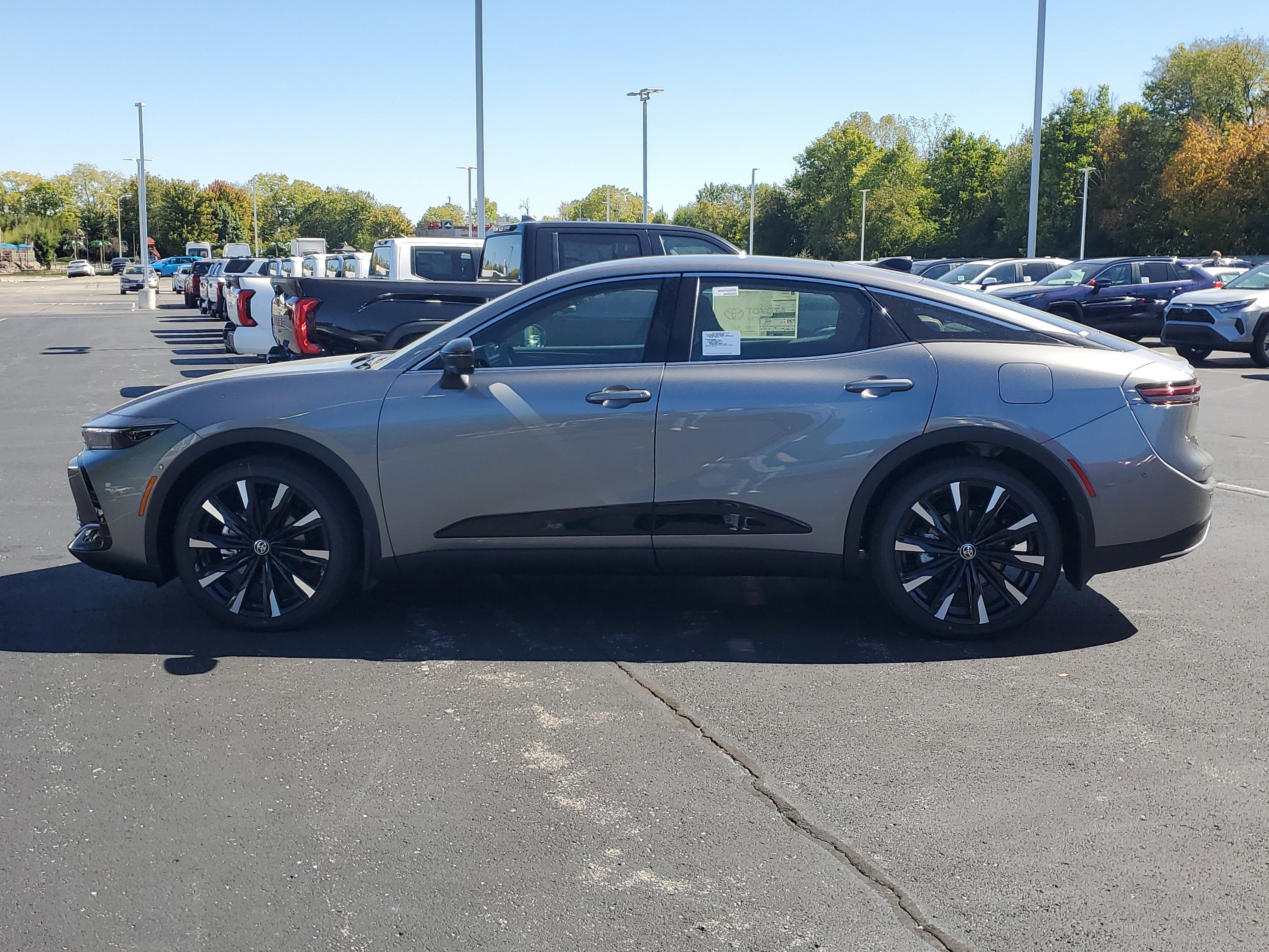 New 2026 Toyota Crown Platinum image 6