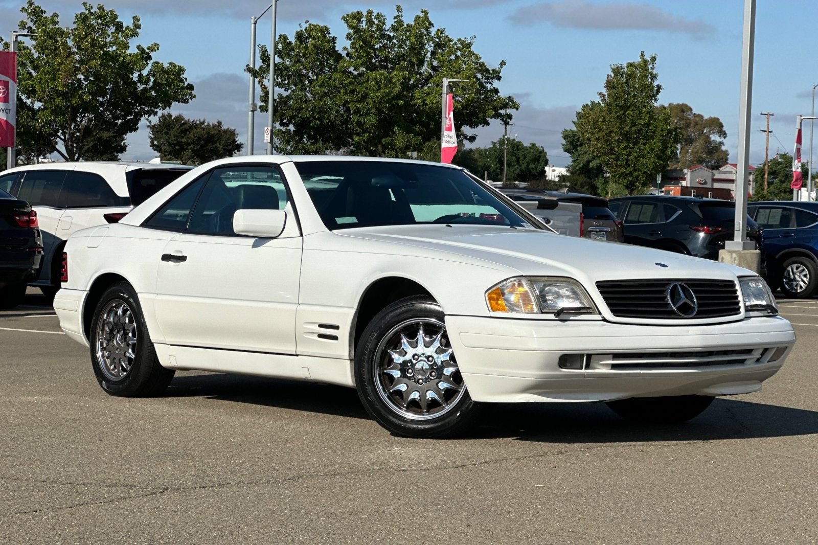 Used 1997 Mercedes-Benz SL 500 image 10
