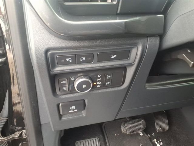 Certified 2022 Ford F150 XLT w/ Equipment Group 302A High image 17