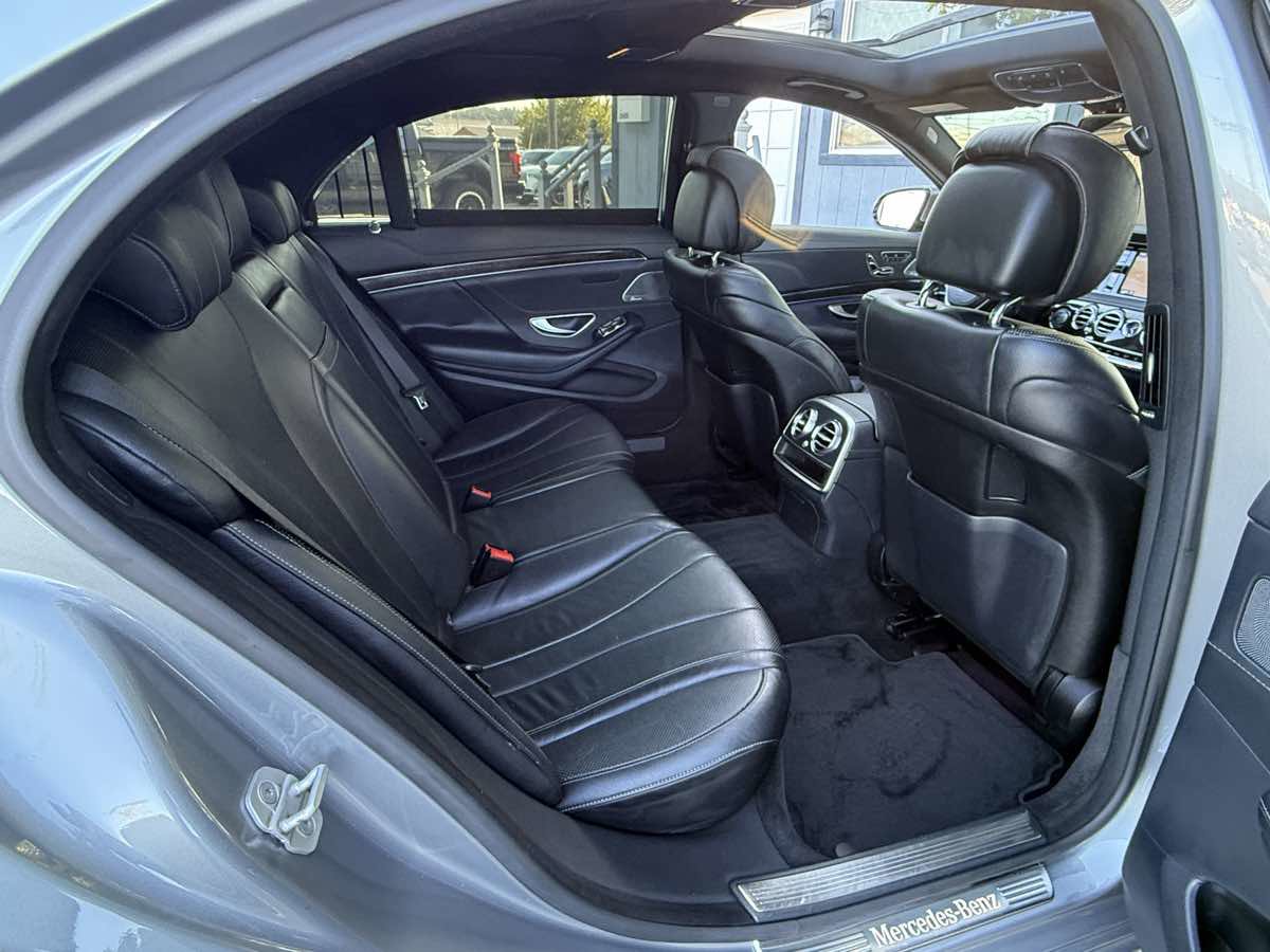 Used 2015 Mercedes-Benz S 550 Sedan image 12