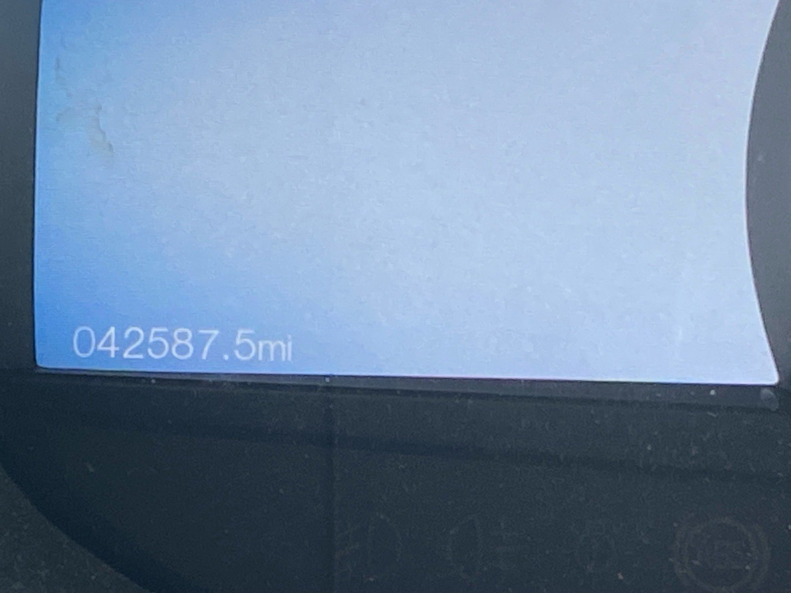 Used 2018 Ford Edge Titanium w/ Equipment Group 301A FWD image 7