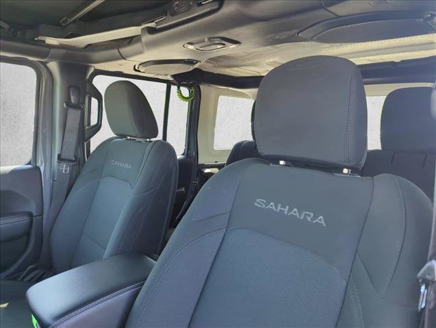 Used 2019 Jeep Wrangler Unlimited Sahara AWD/4WD image 14