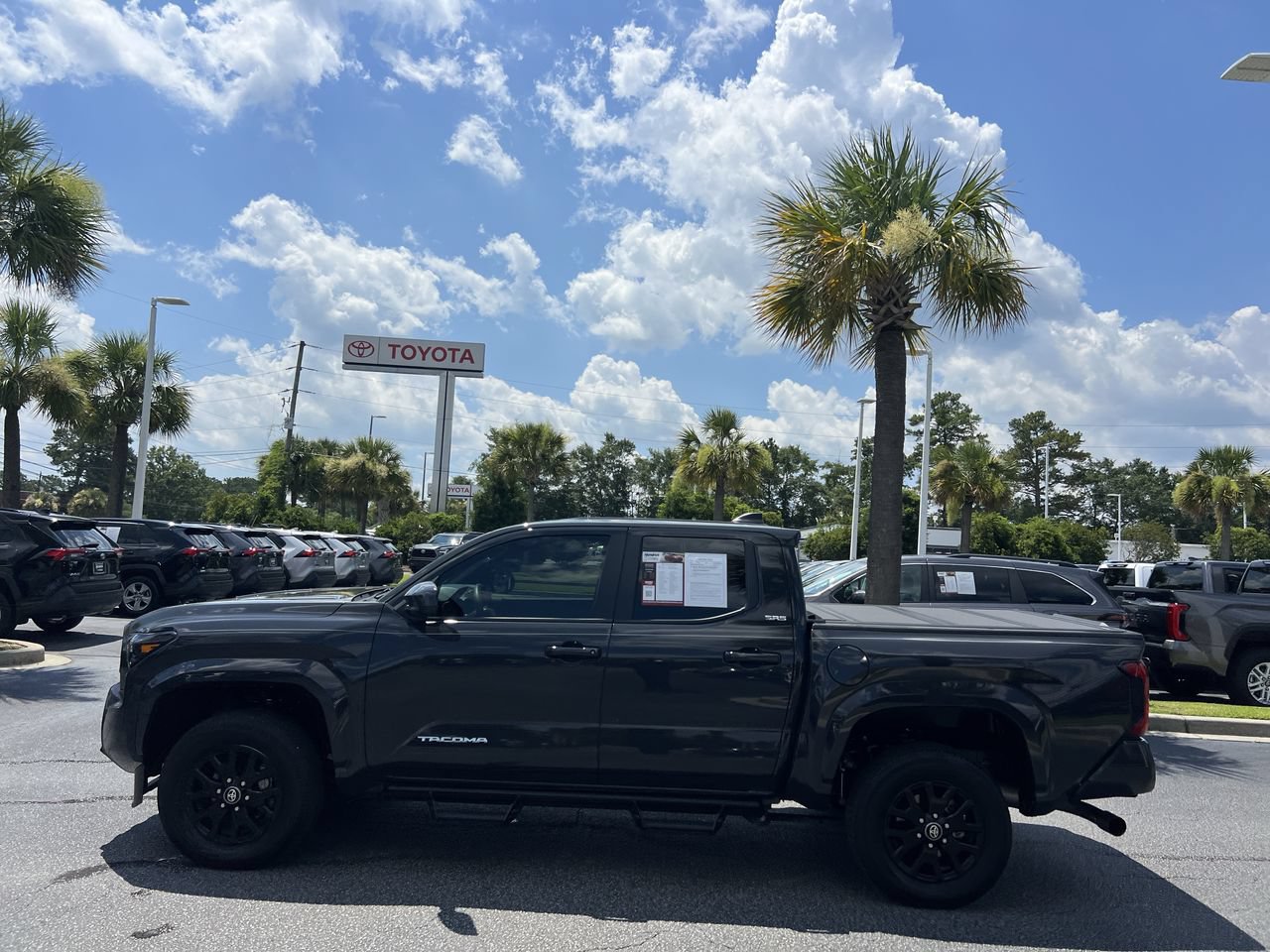 Used 2025 Toyota Tacoma SR5 RWD image 7