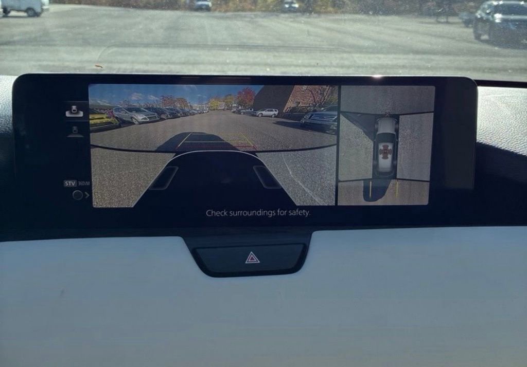 Used 2024 MAZDA CX-90 3.3 Turbo w/ Premium Plus Pkg image 10