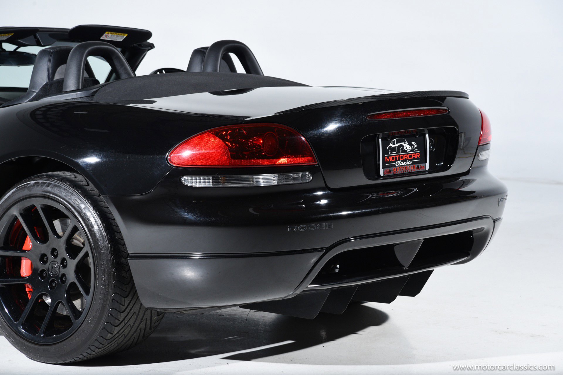 Used 2004 Dodge Viper SRT-10 RWD image 22