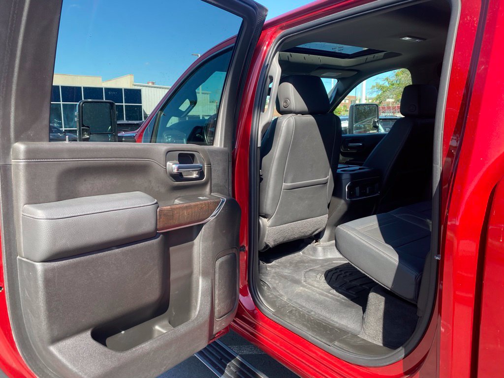 Used 2022 GMC Sierra 2500 Denali w/ Denali Ultimate Package AWD/4WD image 34