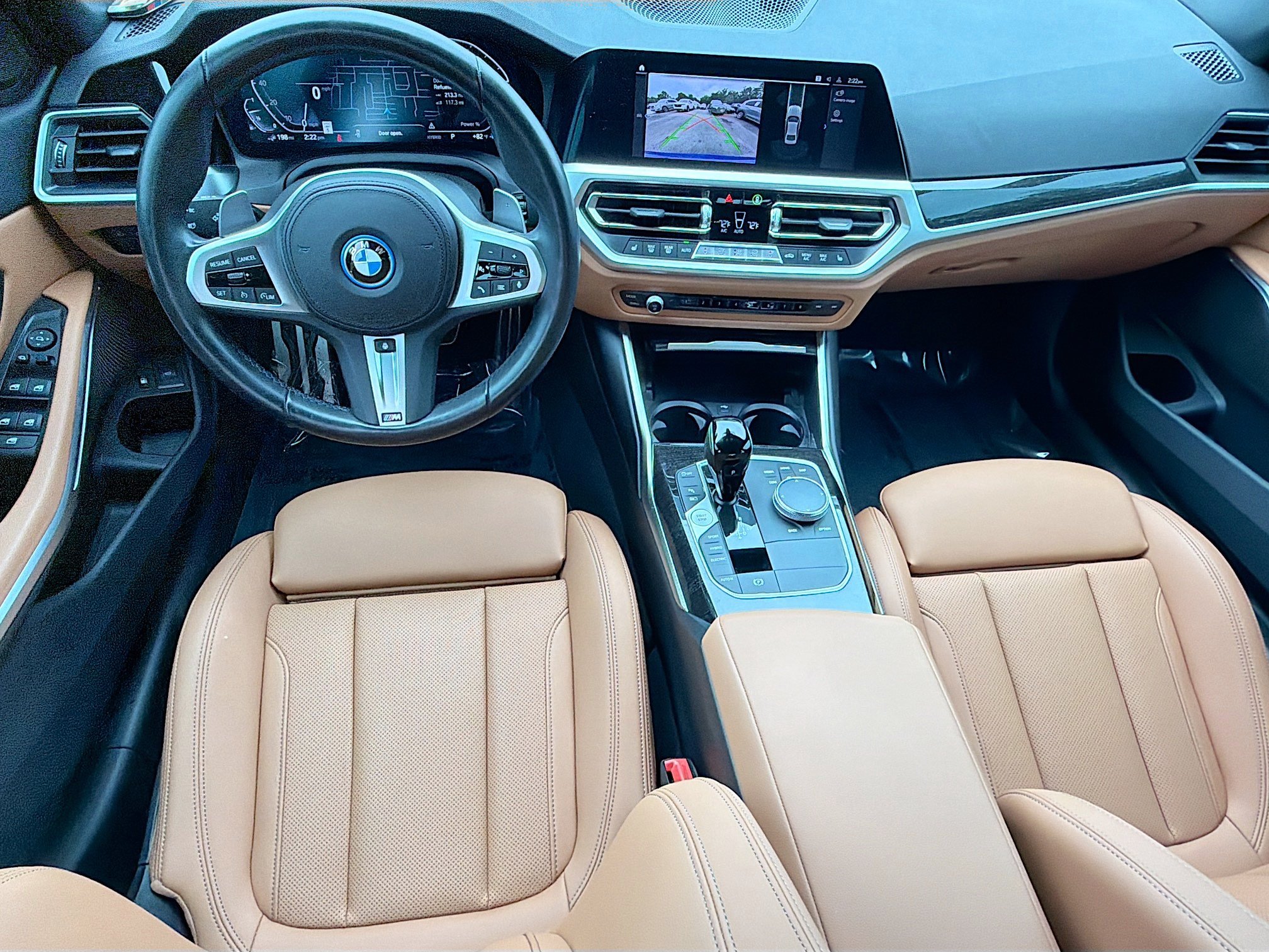 Used 2022 BMW 330e w/ M Sport Package RWD image 14