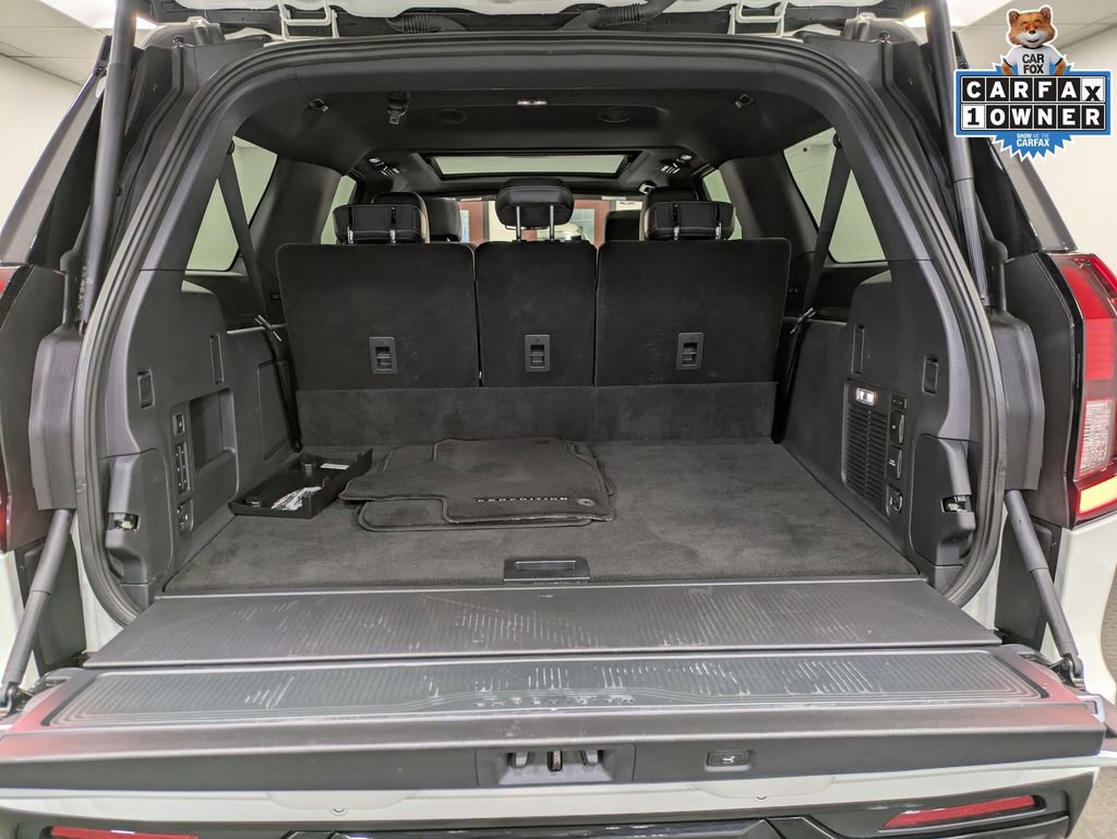 Used 2025 Ford Expedition Max Platinum w/ Stealth Appearance Package AWD/4WD image 24