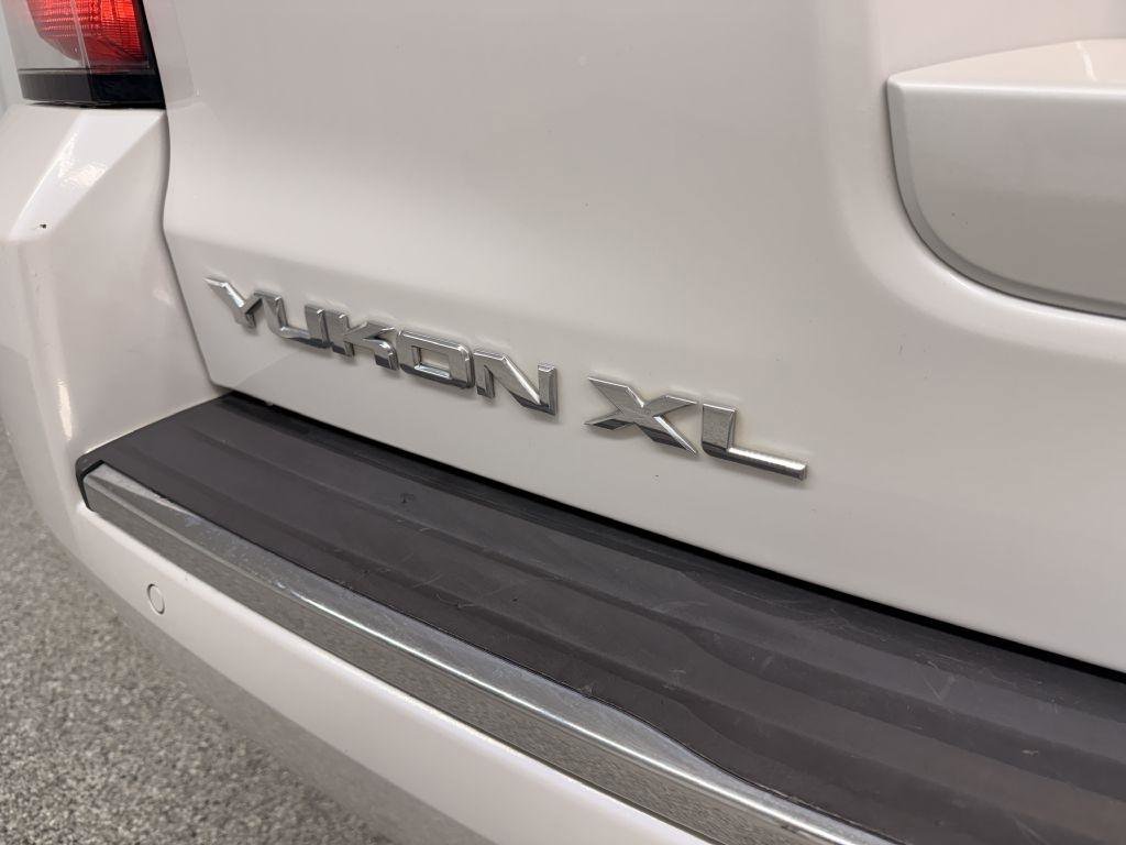 Used 2019 GMC Yukon XL Denali w/ Denali Ultimate Package AWD/4WD image 7