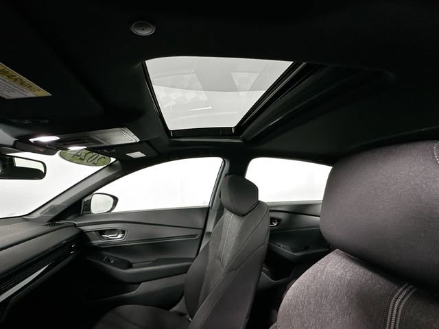 Used 2024 Honda Accord Sport image 18