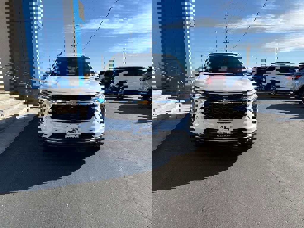 New 2026 Chevrolet Trax LT w/ Driver Confidence Package image 13