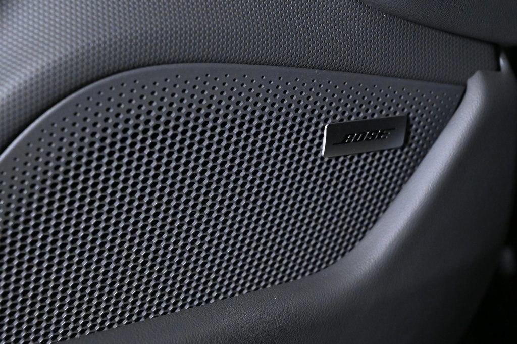 Certified 2022 Porsche Taycan 4S image 24