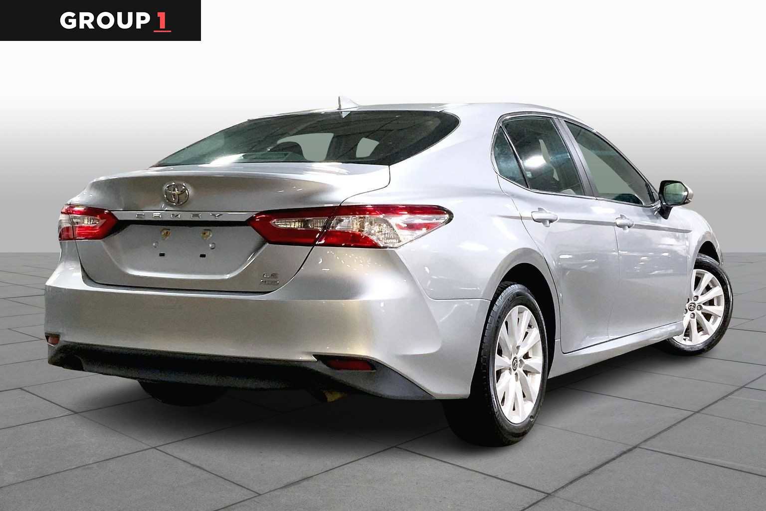 Used 2020 Toyota Camry LE w/ Cold Weather Package image 13