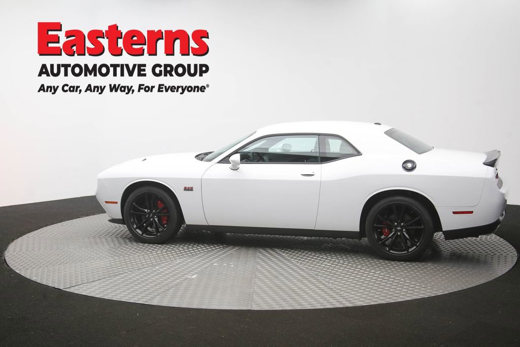 Used 2018 Dodge Challenger R/T w/ Blacktop Package RWD image 59