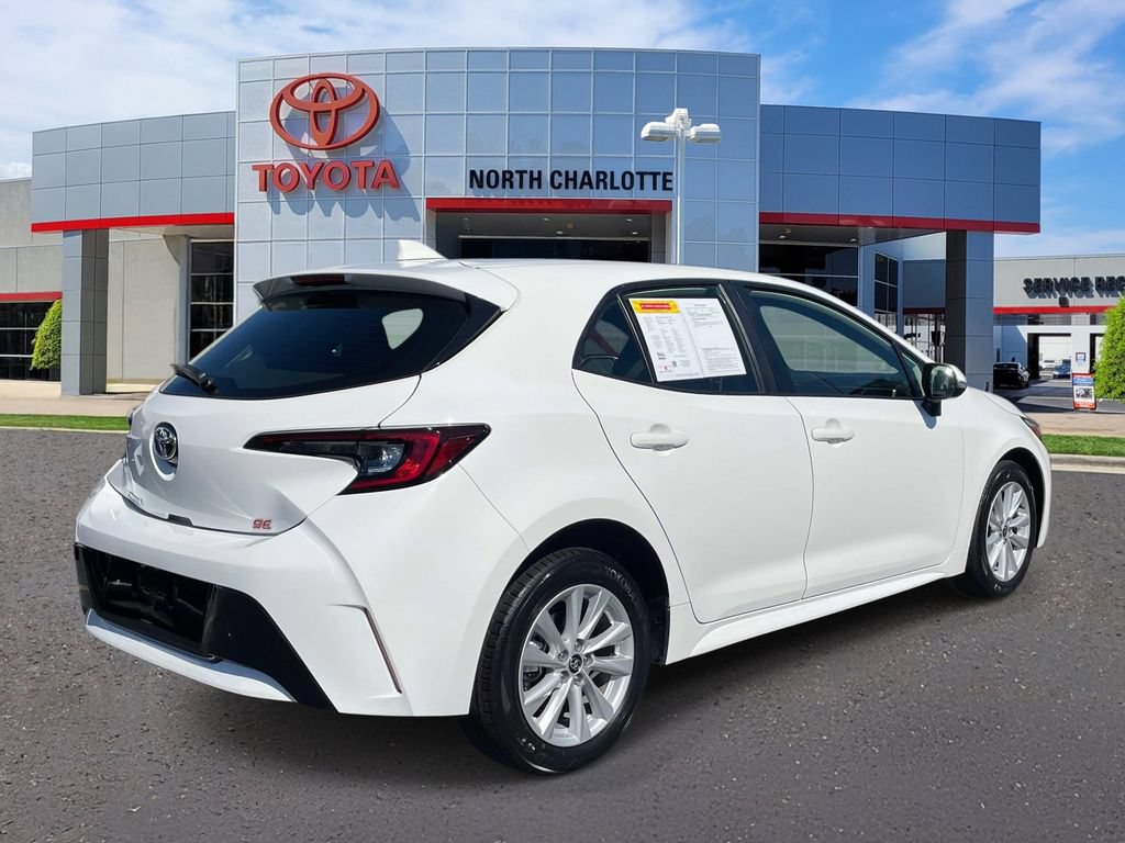 Used 2023 Toyota Corolla SE FWD image 7