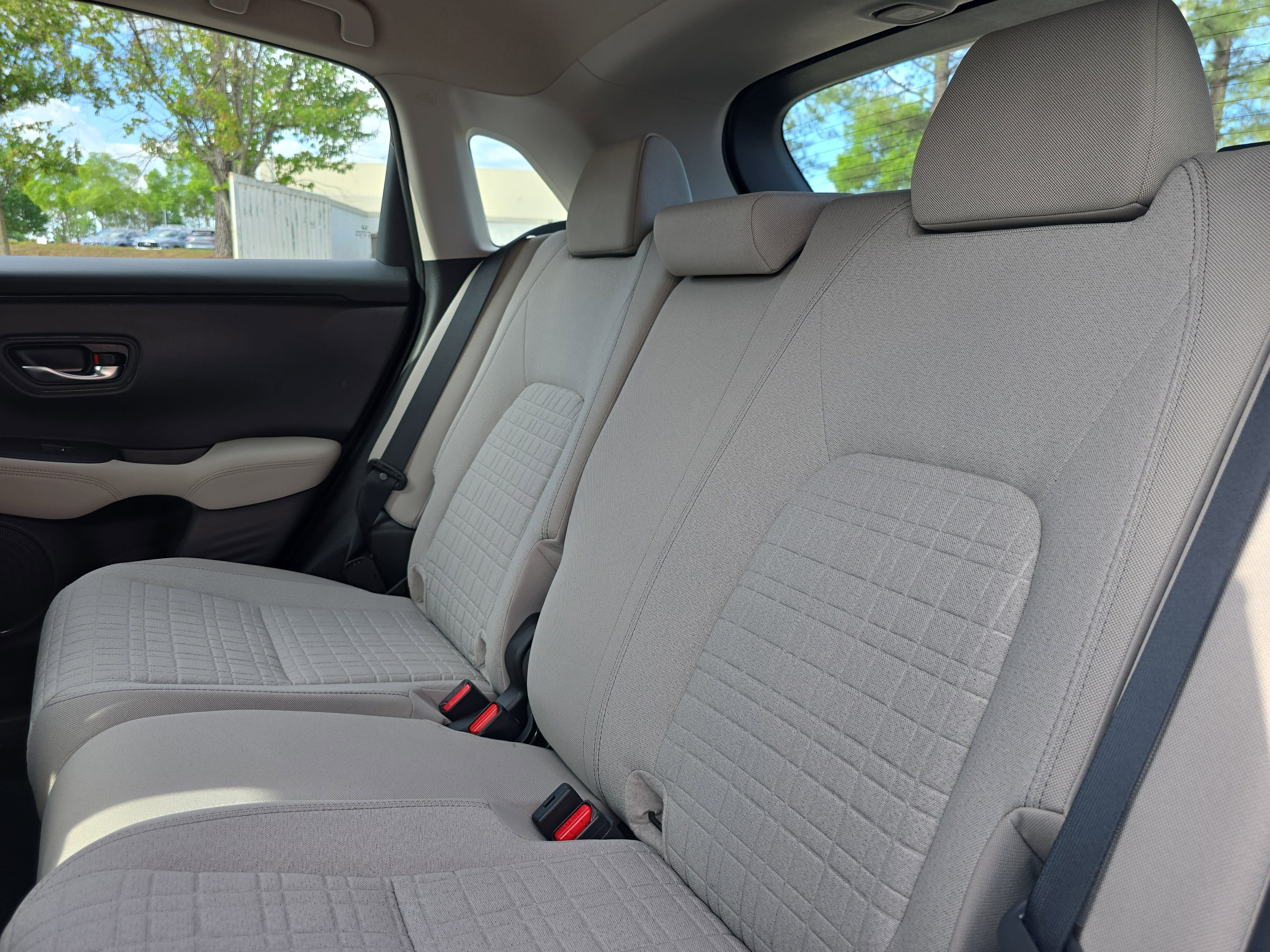 Used 2023 Honda HR-V LX image 14