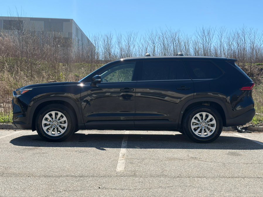 Used 2025 Toyota Grand Highlander AWD image 5