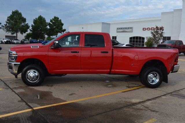 New 2026 RAM 3500 Tradesman w/ Chrome Appearance Group A AWD/4WD image 9