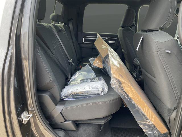 New 2025 RAM 2500 Big Horn image 34